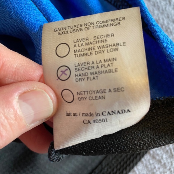 Blue/Black Sleeveless Tunic - Picture 7 of 7